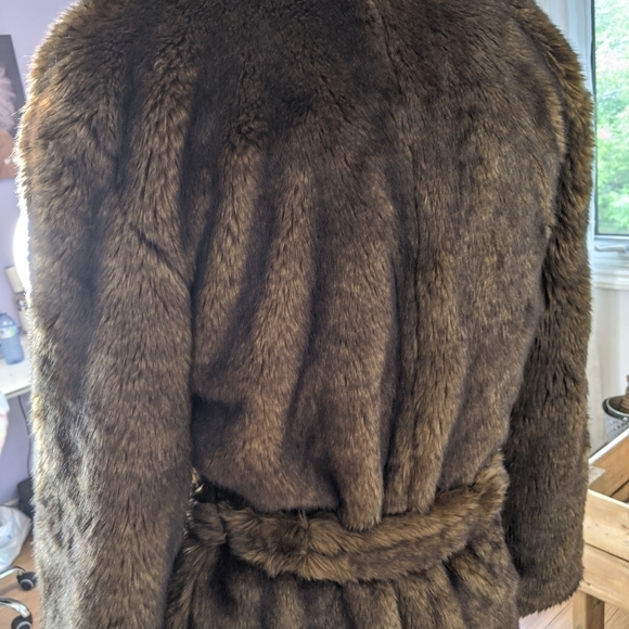 Frame - faux fur robe coat. Teddy Robe Coat - Picture 4 of 11